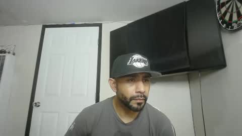 Mark online show from October 31, 8:48 am