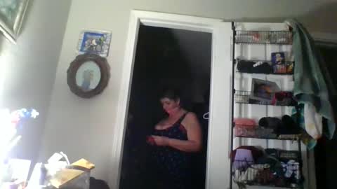 Snapshot of faidramae chatting on January 21, 4:32 am faidra mae online show from January 21, 4:32 am