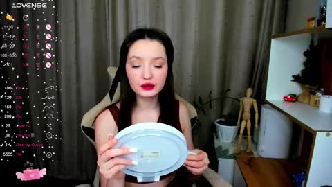 Snapshot of fairy_m00n chatting on January 11, 11:56 am Kate online show from January 11, 11:56 am