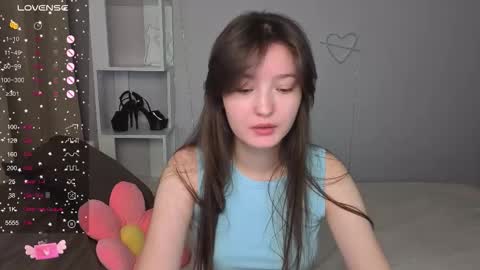 Snapshot of fairy_m00n chatting on October 10, 11:26 pm Kate online show from October 10, 11:26 pm