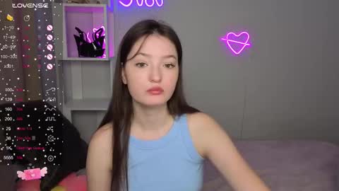 Snapshot of fairy_m00n chatting on October 14, 6:47 am Kate online show from October 14, 6:47 am