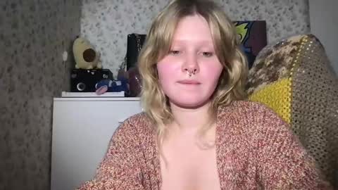 Arisha online show from December 20, 10:11 pm