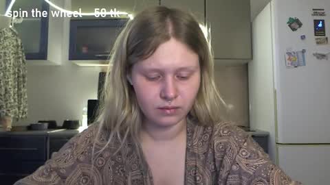 Arisha online show from October 8, 3:31 pm