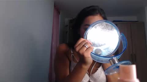 fairylatin online show from January 1, 11:05 am