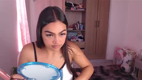 fairylatin online show from January 20, 7:57 pm