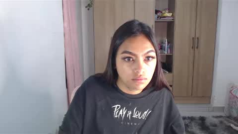 fairylatin online show from January 23, 10:01 am