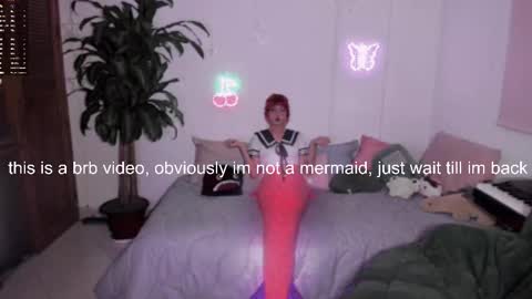 Snapshot of fairywhore chatting on October 27, 2:37 am Jackie Cosplayer online show from October 27, 2:37 am