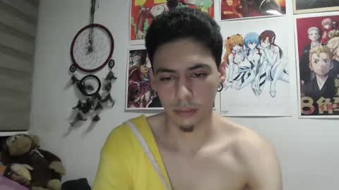 Snapshot of fall_dutt chatting on November 26, 7:09 am fall_dutt online show from November 26, 7:09 am