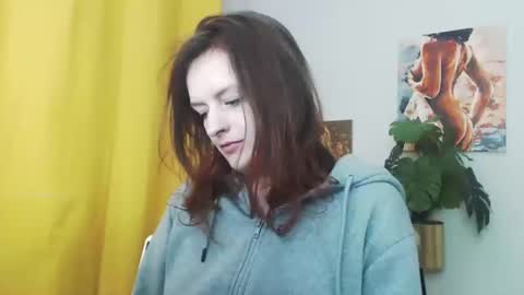 Nadine online show from December 3, 9:22 am