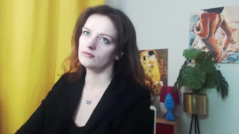 Nadine online show from December 17, 6:24 am