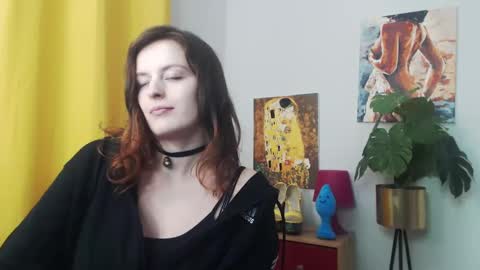 Nadine online show from January 6, 9:30 am