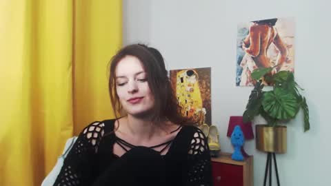 Nadine online show from January 18, 11:00 am