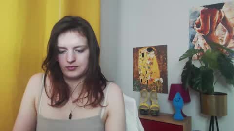 Nadine online show from February 12, 9:20 am