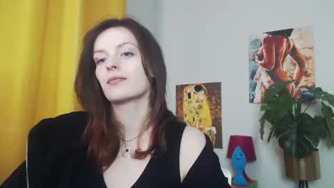 Nadine online show from February 25, 9:31 am