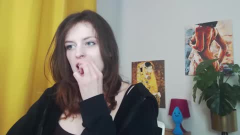 Nadine online show from February 26, 8:48 am