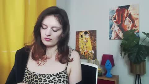 Nadine online show from March 5, 12:22 pm