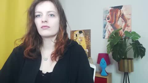 Nadine online show from March 10, 6:16 am