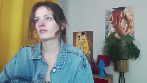 Nadine online show from September 10, 4:34 am