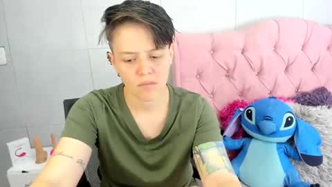 FANNY online show from November 12, 2:34 am