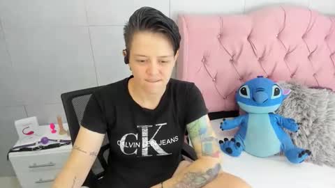 FANNY online show from December 3, 2:19 am