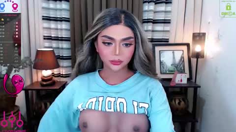 YASI online show from December 18, 7:53 pm