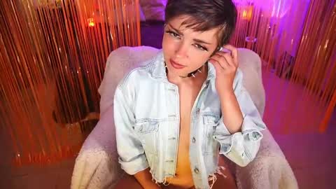 Snapshot of fantastic_sonya chatting on November 24, 1:16 am Fantastic Sonya online show from November 24, 1:16 am