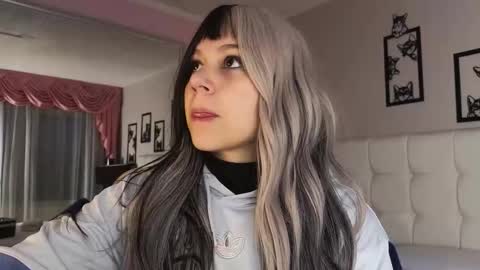 Farah online show from September 9, 12:05 pm