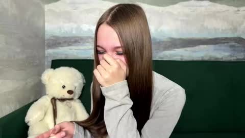 Snapshot of farahmantifel chatting on November 6, 12:39 pm Anna Scovich online show from November 6, 12:39 pm