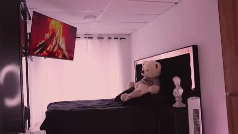 farid_jake_ online show from October 3, 3:53 pm