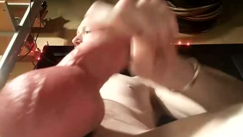 Snapshot of fastbike chatting on March 11, 3:59 am Fastbike online show from March 11, 3:59 am