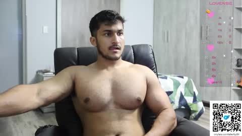 fatherfly001 online show from October 7, 10:51 pm