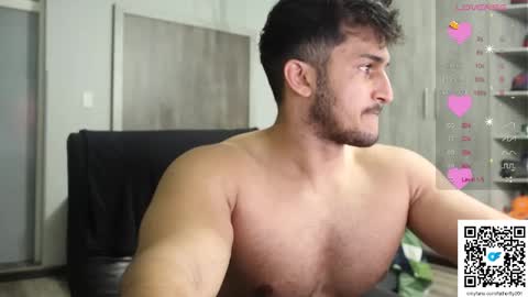 fatherfly001 online show from October 8, 10:29 pm