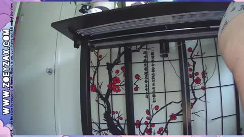 Zoey online show from September 22, 1:24 pm