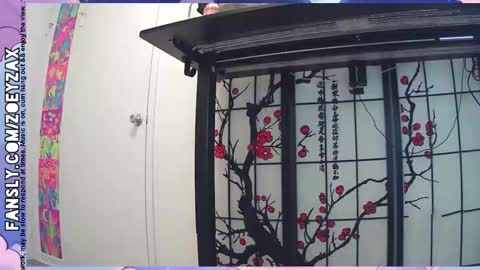 Zoey online show from September 30, 11:15 am