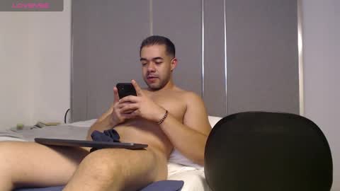 FAUSTO online show from December 2, 1:47 am