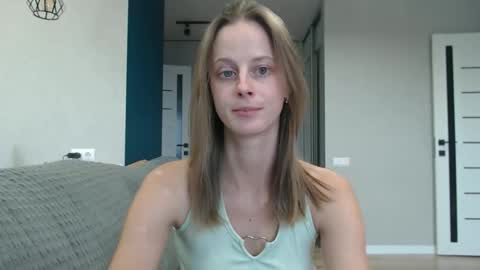 favoriteyour online show from September 17, 12:18 pm