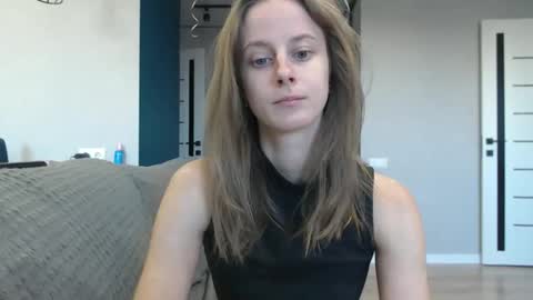 favoriteyour online show from October 25, 12:13 pm