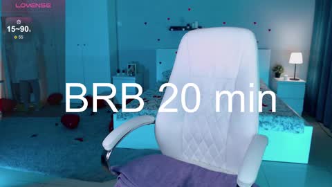 Fay online show from February 11, 3:29 pm