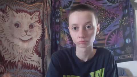 Mossfairy online show from October 18, 4:19 pm