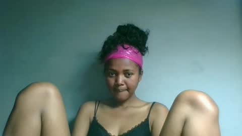 fayence09 online show from September 25, 7:17 pm