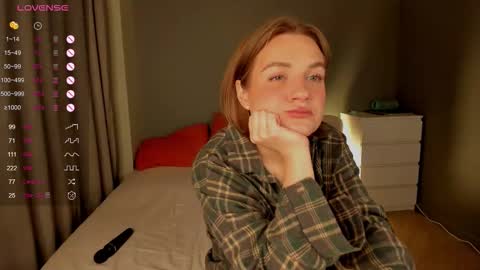 Snapshot of fedoseya chatting on November 23, 7:02 pm Fedosya Baby Girl online show from November 23, 7:02 pm