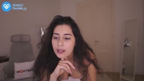 Daniela online show from December 10, 5:33 pm