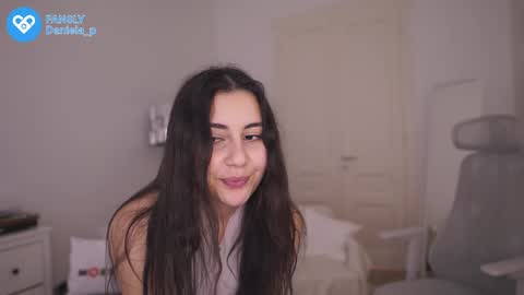 Daniela online show from December 20, 8:45 pm