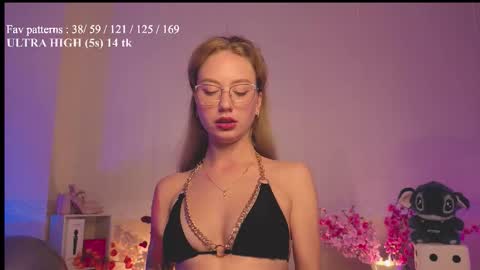 Snapshot of feelbetterwithme chatting on September 21, 3:52 am Princess Kate HOT ANAL VID ON FANSLY Help me reach 100 likes online show from September 21, 3:52 am