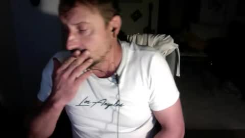 feetkissboy online show from September 19, 12:56 am