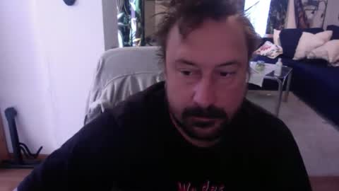 feetkissboy online show from November 8, 9:31 am