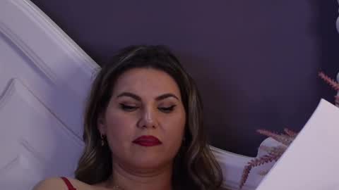 FeliciaKrige online show from February 14, 11:42 pm