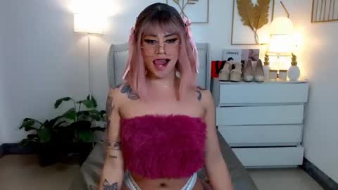 FELLY online show from December 22, 12:07 am