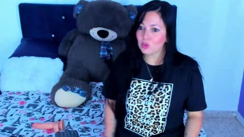 felina online show from January 21, 4:58 pm