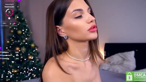 Snapshot of felissiany chatting on January 15, 10:06 am Hello im Nova online show from January 15, 10:06 am